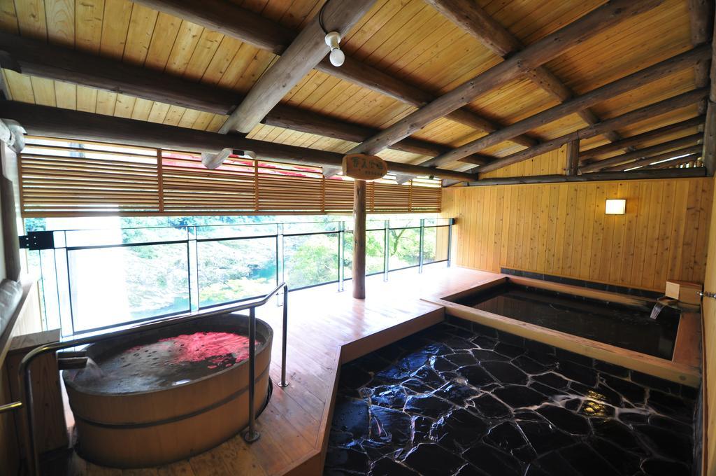 Obokekyo Mannaka Hotel Miyoshi  Ngoại thất bức ảnh