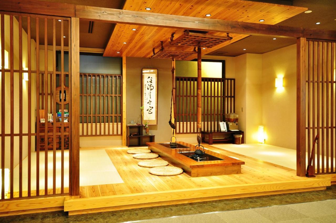 Obokekyo Mannaka Hotel Miyoshi  Ngoại thất bức ảnh